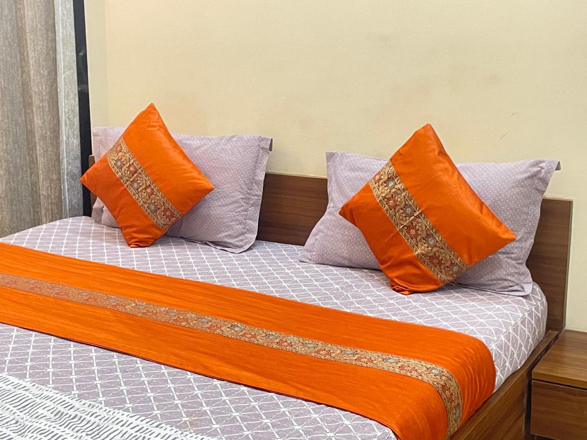 Kashi Paradise Stay Varanasi Esterno foto