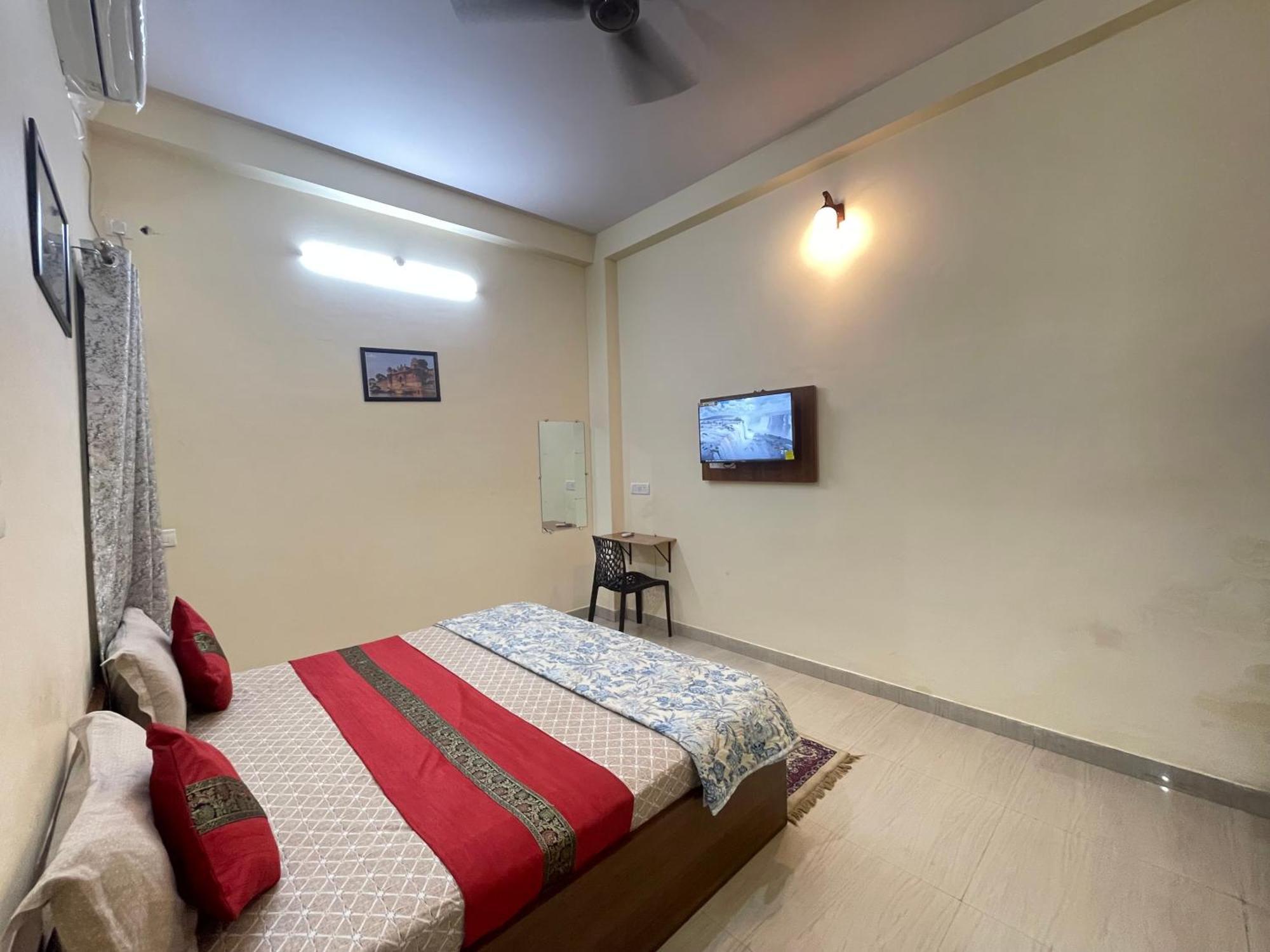 Kashi Paradise Stay Varanasi Esterno foto